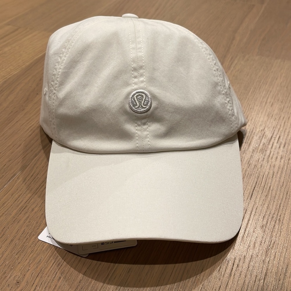 Lululemon Soft Baller Hat - Brand new